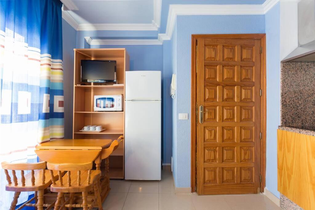 Apartamento Comodo Y Centrico, Los Cristianos Arona (Tenerife) Exterior foto